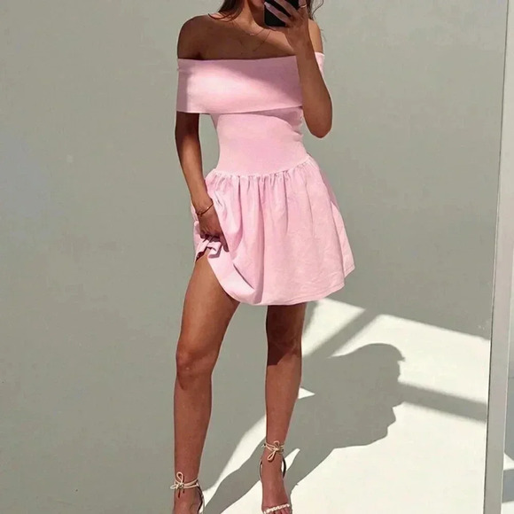Pink Elegant Women's Off-Shoulder Mini Dress In Romantic Color - Picture 6 of 6